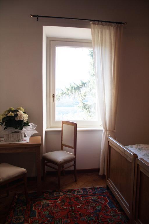 Antico Glicine B&B Maslianico ภายนอก รูปภาพ